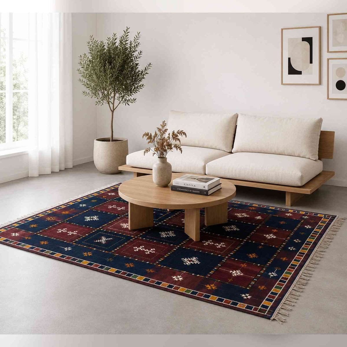 Tapis Akhnif bordeaux et bleu nuit à caissons