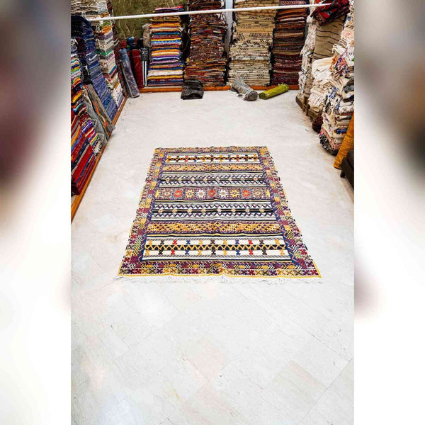 Tapis Glaoui mixte étoiles – tissé et brodé berbère laine