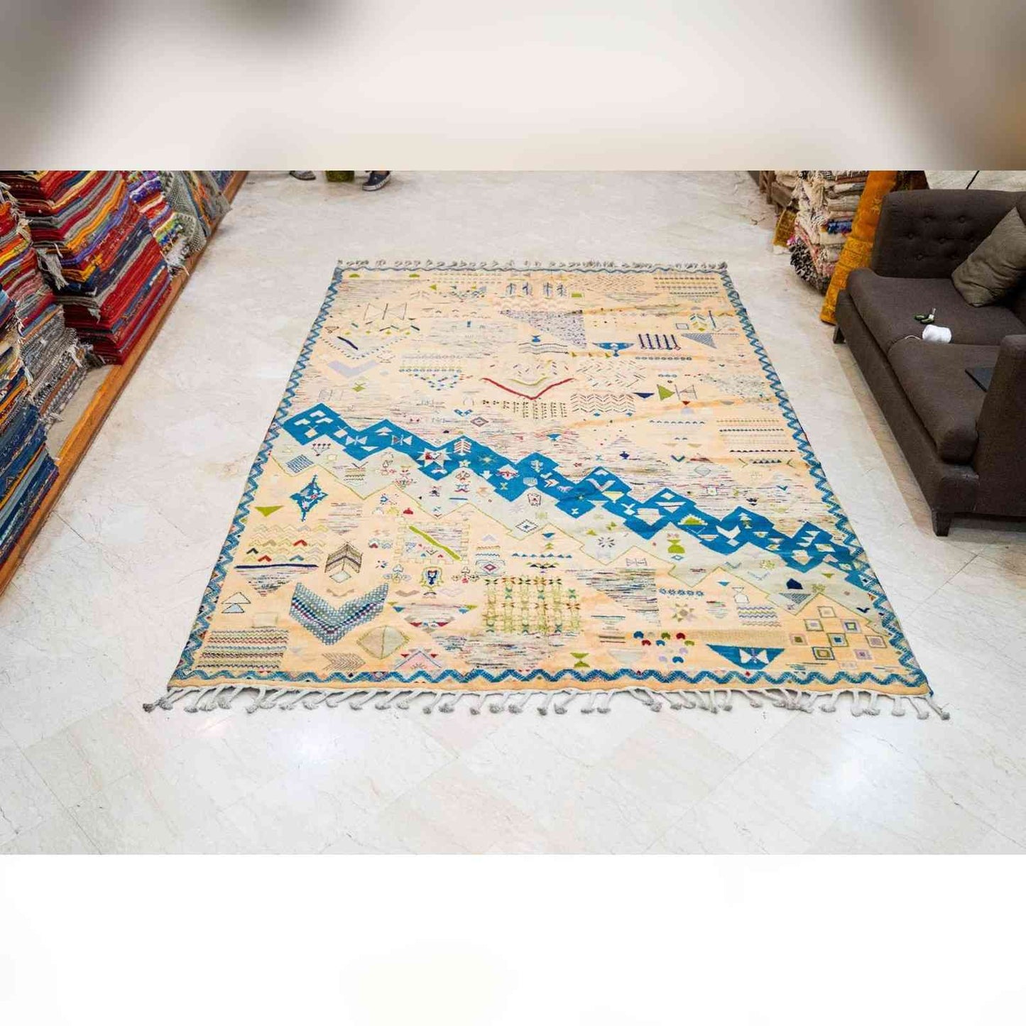 Tapis Mrirt gris moelleux – velours shag blocs jaunes laine