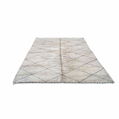 Tapis Zanafi écru minimaliste – tissé plat berbère losange