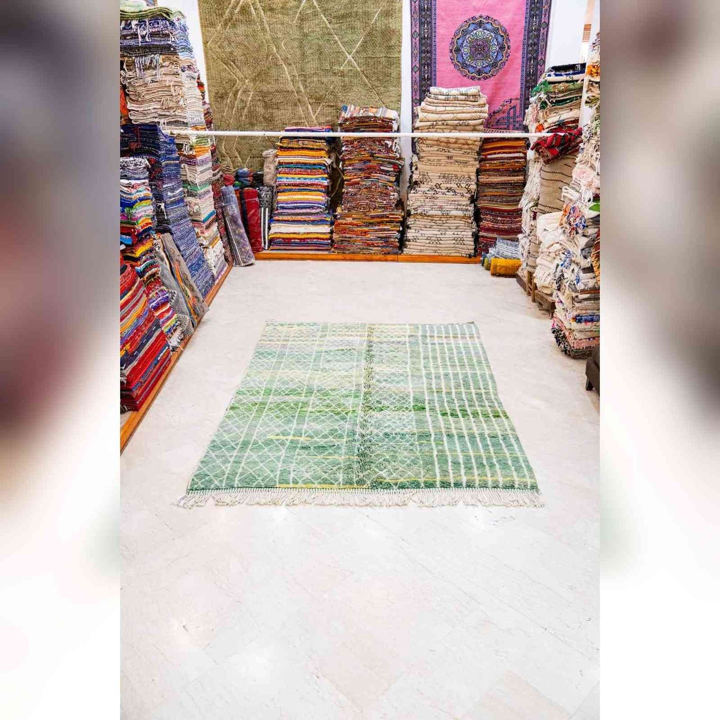 Tapis Mrirt vert losange – velours moelleux laine berbère