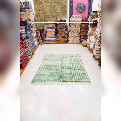 Tapis Mrirt vert losange – velours moelleux laine berbère