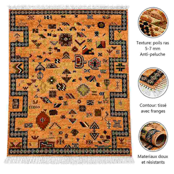 Tapis Akhnif sable rosé à bordures graphiques noires