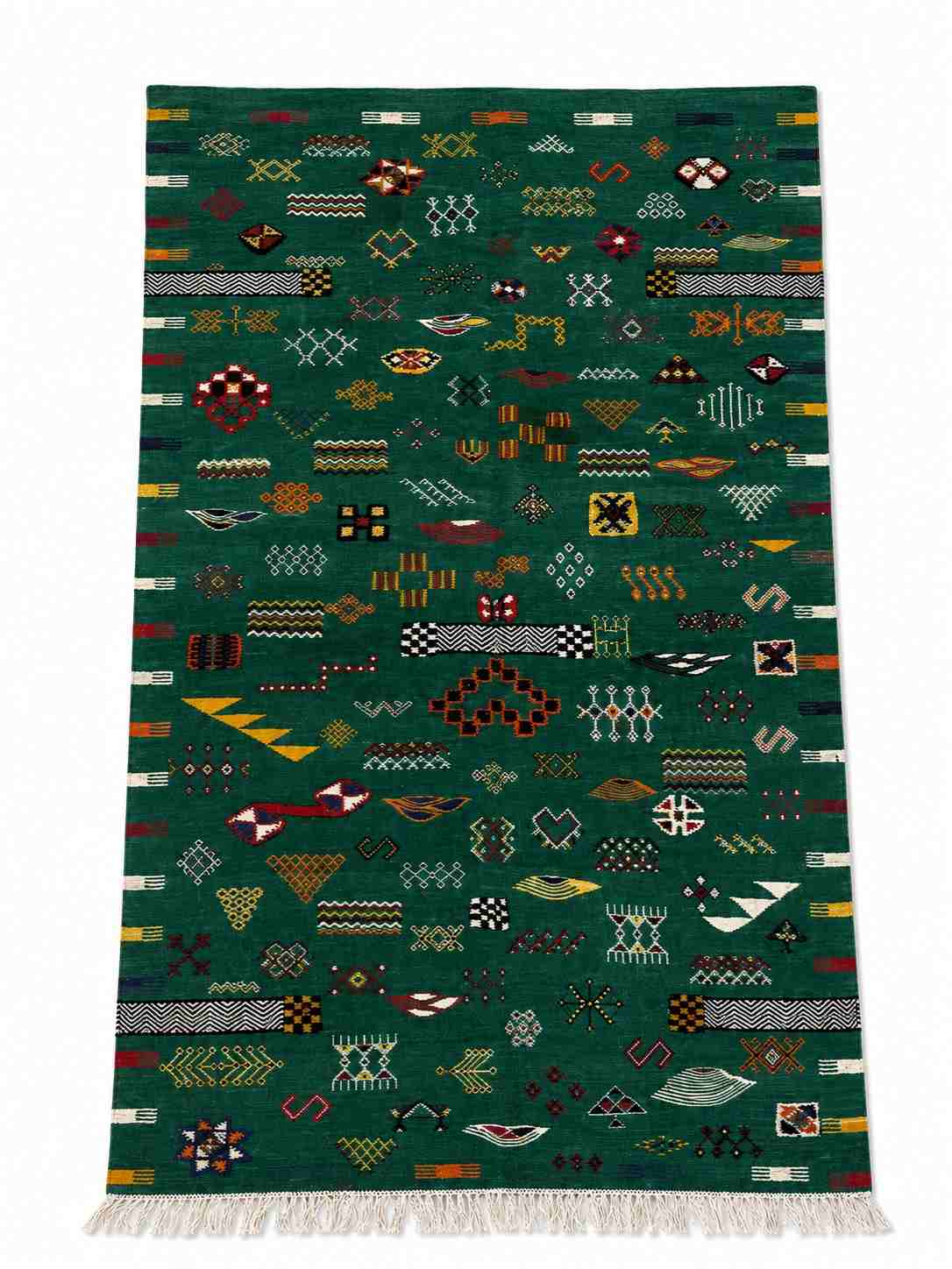 Tapis Akhnif vert émeraude à symboles berbères et bandes zigzag, poils ras, vue de dessus