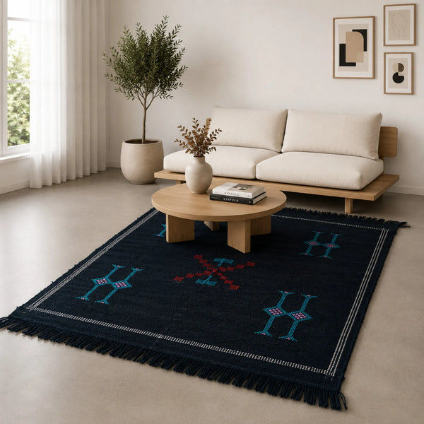 Tapis Akhnif noir aux symboles berbères turquoise