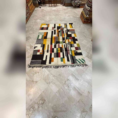 Tapis Mrirt écru à mosaïque de blocs colorés