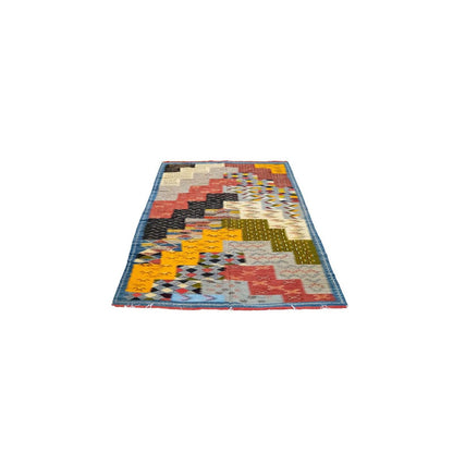 Tapis marocain multicolore – tissé plat design