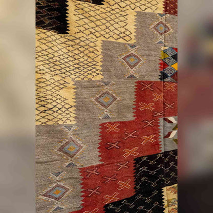 Tapis marocain multicolore – tissé plat design